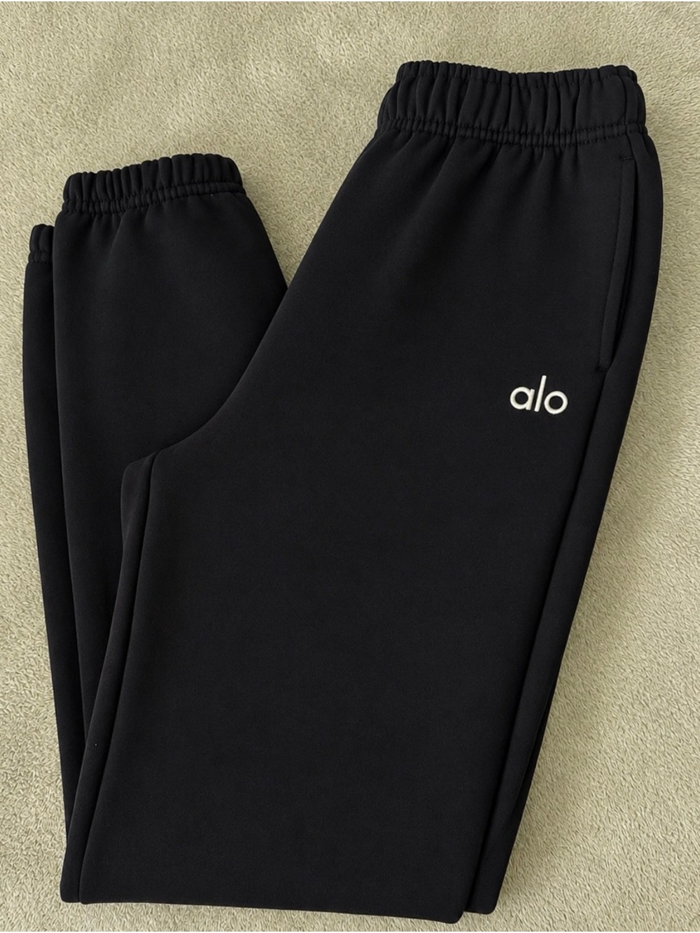 ALO Yoga Men's Black Sweatpants Joggers
